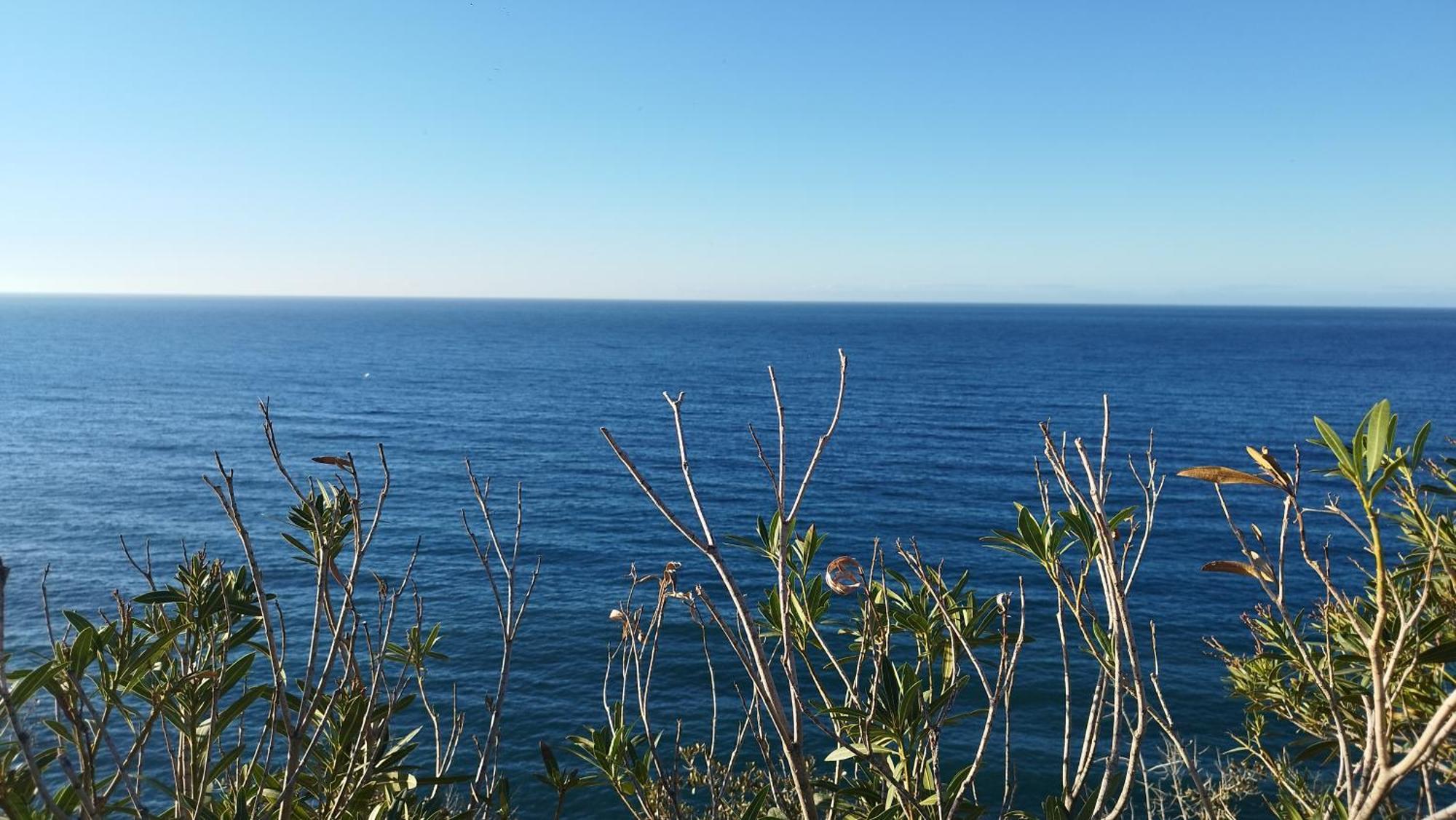Vistas De Ensueno Junto Al Mar Apartment Almunecar Luaran gambar